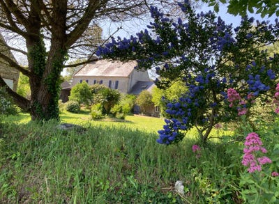 /international/fr/plonevez-porzay-brittany-310108832437/
