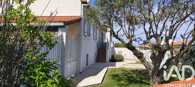 /international/fr/esnandes-charente-310107643855/