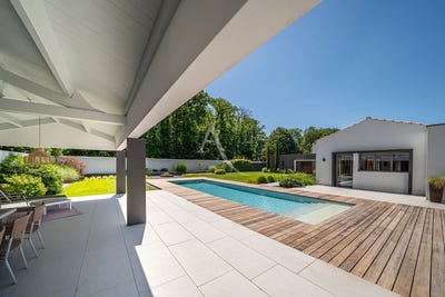 /international/fr/challans-pays-de-la-loire-310108403231/