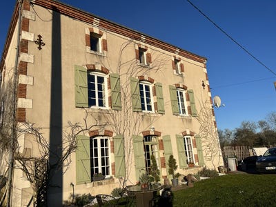/international/fr/saint-sornin-la-marche-limousin-310106839621/
