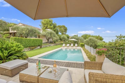 /international/fr/opio-hh-15721258-opio-provence-alpes-cote-d-azur-310100954945/