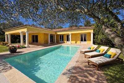 /international/fr/brignoles-provence-alpes-cote-d-azur-310108633613/