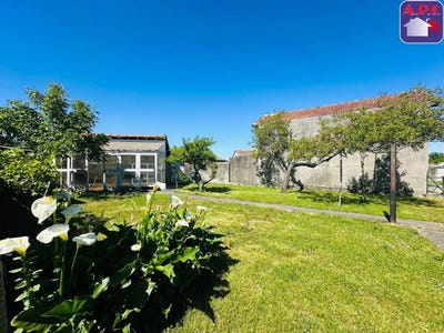 /international/fr/varilhes-midi-pyrenees-310108487352/?lang=it