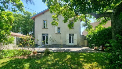 /international/fr/belveze-du-razes-languedoc-roussillon-310100701404/?lang=en