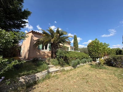 /international/fr/grignan-rhone-310108105749/