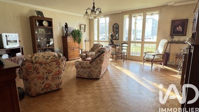 /international/fr/joue-les-tours-centre-val-de-loire-310108514163/