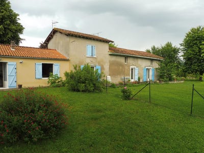 /international/fr/aubeterre-sur-dronne-charente-310098677380/