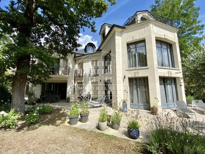 /international/fr/le-vesinet-ile-de-france-310107428466/