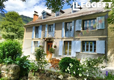 /international/fr/montauban-de-luchon-midi-pyrenees-310109779773/