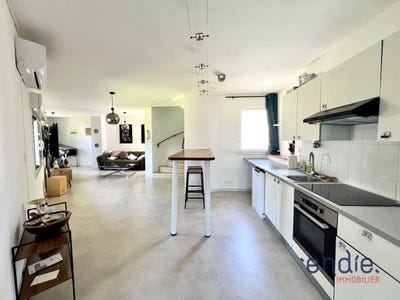 /international/fr/poitiers-charente-310108243619/