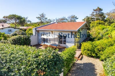 /international/fr/le-cap-ferret-aquitaine-310106485694/