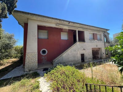 /international/fr/villeneuve-loubet-provence-alpes-cote-d-azur-310101087197/