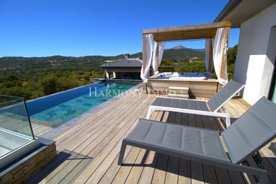 /international/fr/cargese-corsica-310108764956/