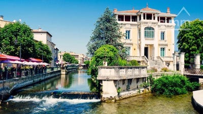 /international/fr/l-isle-sur-la-sorgue-provence-alpes-cote-d-azur-310105433505/