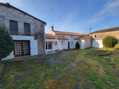 /international/fr/st-etienne-du-bois-pays-de-la-loire-310104473919/