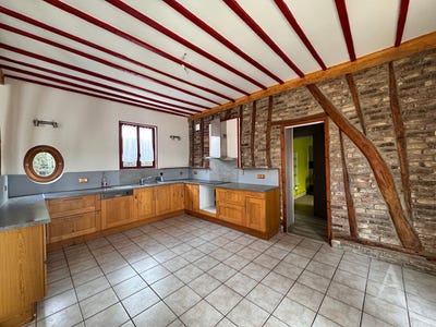 /international/fr/saint-vaast-en-chaussee-picardie-310107358961/