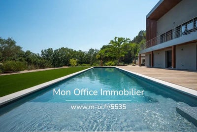 /international/fr/meyreuil-provence-alpes-cote-d-azur-310100794094/