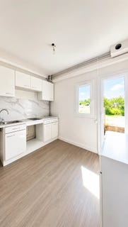 /international/fr/30-rue-de-blanzat-chateaugay-auvergne-310108812854/
