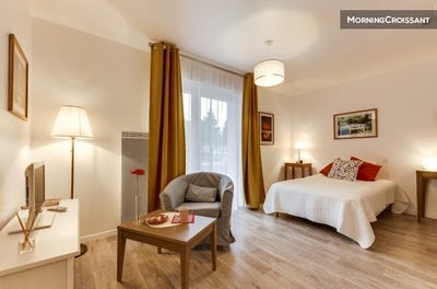 /international/fr/olivet-centre-val-de-loire-310106394710/