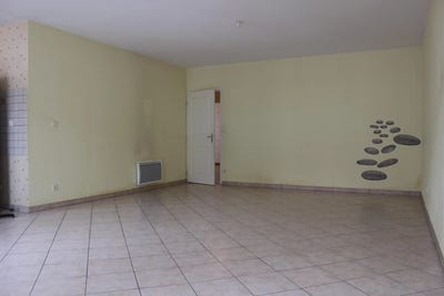 /international/fr/montrejeau-midi-pyrenees-310106667878/
