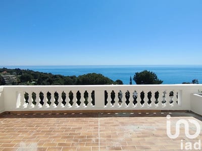 /international/fr/roquebrune-cap-martin-provence-alpes-cote-d-azur-310098144017/