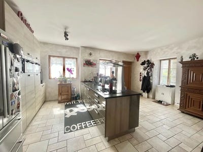 /international/fr/chens-sur-leman-rhone-310100910069/