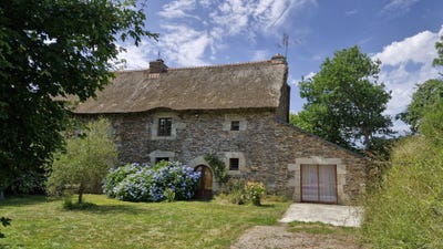 /international/fr/saint-martin-des-pres-brittany-310098802167/