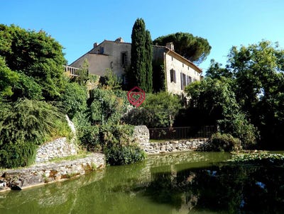 /international/fr/castelnaudary-languedoc-roussillon-310103590339/