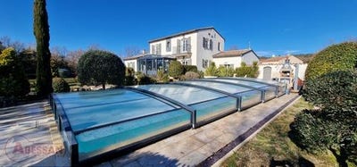 /international/fr/la-verdiere-provence-alpes-cote-d-azur-120097028678/