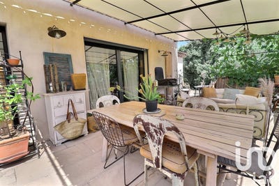 /international/fr/aups-provence-alpes-cote-d-azur-310100989095/