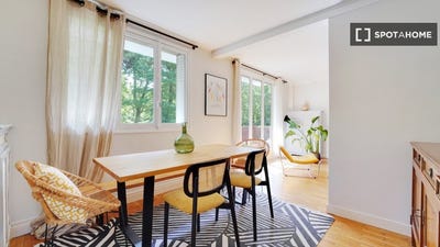 /international/fr/paris-ile-de-france-310108525342/