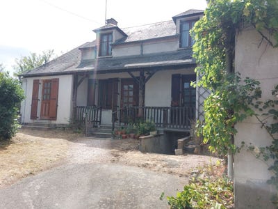 /international/fr/saint-silvain-bas-le-roc-limousin-310101204367/