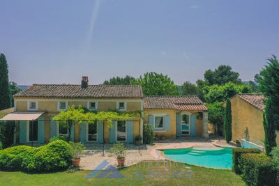 /international/fr/mallemort-provence-alpes-cote-d-azur-310100278552/