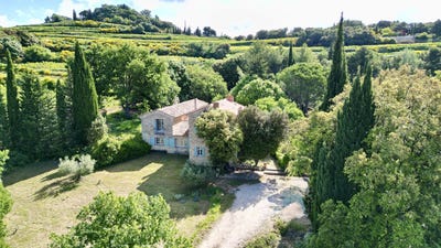 /international/fr/beaumes-de-venise-provence-alpes-cote-d-azur-310101375980/