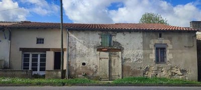 /international/fr/la-vergne-charente-120097941894/?lang=en
