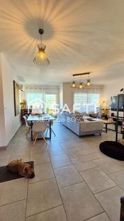/international/fr/ajaccio-corsica-310100877787/