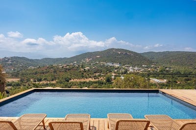 /international/fr/zonza-corsica-310098634886/