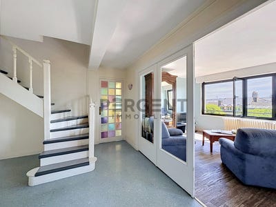 /international/fr/charleville-mezieres-ardennes-310108652372/