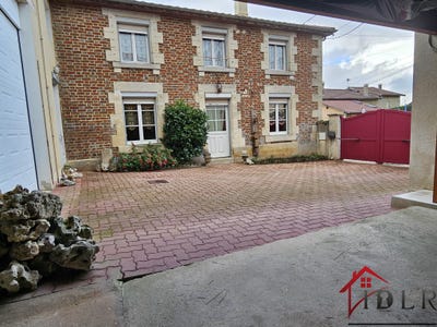 /international/fr/troisfontaines-la-ville-ardennes-310104830423/