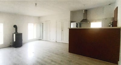 /international/fr/pezenas-languedoc-roussillon-310107642973/