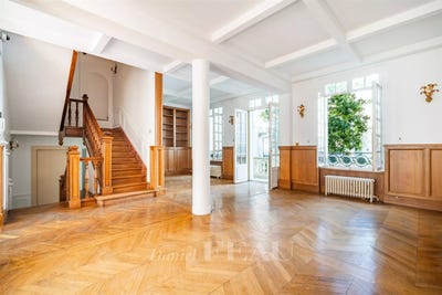 /international/fr/neuilly-sur-seine-ile-de-france-310107950733/