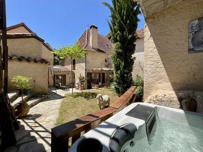 /international/fr/cajarc-midi-pyrenees-310100638501/