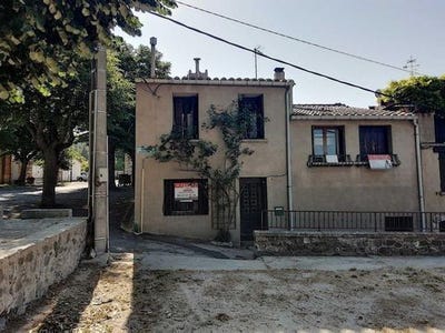 /international/fr/sournia-languedoc-roussillon-310108972175/