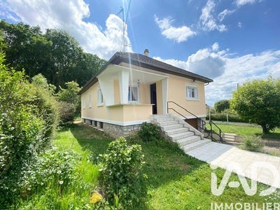 /international/fr/la-loupe-centre-val-de-loire-310107899879/