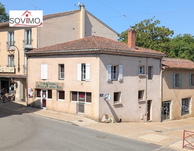 /international/fr/confolens-charente-310119976095/