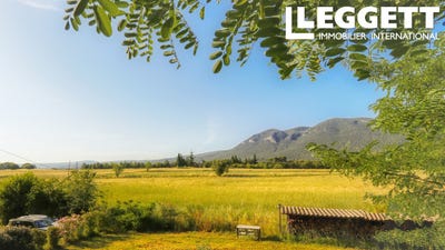 /international/fr/rustrel-provence-alpes-cote-d-azur-310096438826/