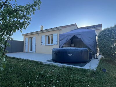 /international/fr/lhommaize-charente-310107150497/