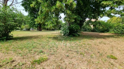 /international/fr/bouc-bel-air-provence-alpes-cote-d-azur-310100015432/