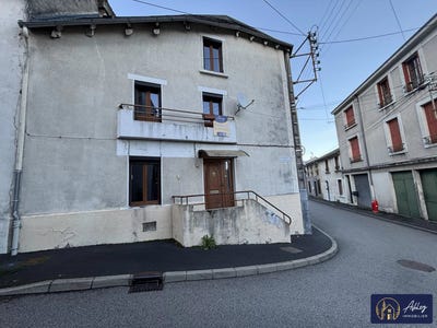 /international/fr/bort-les-orgues-limousin-310098838753/
