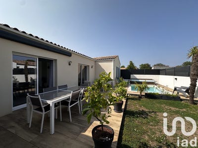 /international/fr/saint-medard-d-aunis-charente-310100179659/